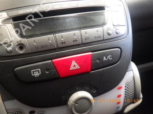 Left front window switch PEUGEOT 107 (PM_, PN_) 1.0 | BP29457748I27 - Image 11