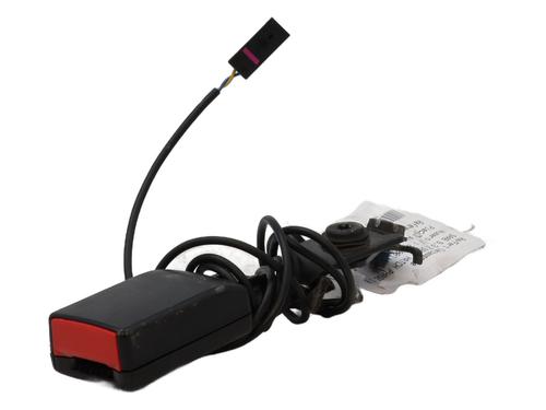 seat-buckle-saab-9-3-estate-e50-2005-2006-2007-2008-2009-2010-2011-2012-2013-2014-2015-28514728 main image