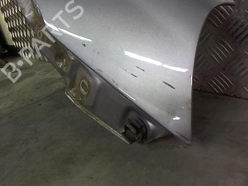 Used Right front fenders Right front fenders 23839333 23839333