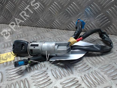 Used Ignition barrel PEUGEOT 206 CC (2D) 1.6 16V (2DNFUF, 2DNFUR) (109 hp) 23048306
