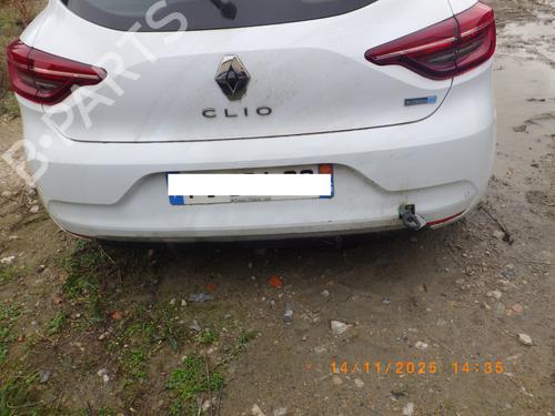 Used Rear bumper RENAULT CLIO V (B7_) 1.6 E-TECH 140 (B7MU) (140 hp) 30379337