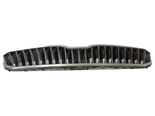 Used Grille Grille 37246749 37246749