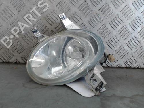 Used Left front fog light Left front fog light PEUGEOT 206 Hatchback (2A/C) 1.4 i (75 hp) 28815646 28815646