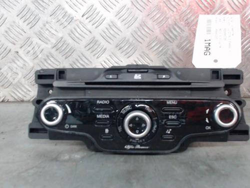 Used Radio ALFA ROMEO GIULIETTA (940_) 2.0 JTDM (940.FXL1A) (140 hp) 25743025