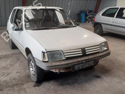 Used Parts PEUGEOT 205 I (741A/C)  1.7 Diesel  4935840
