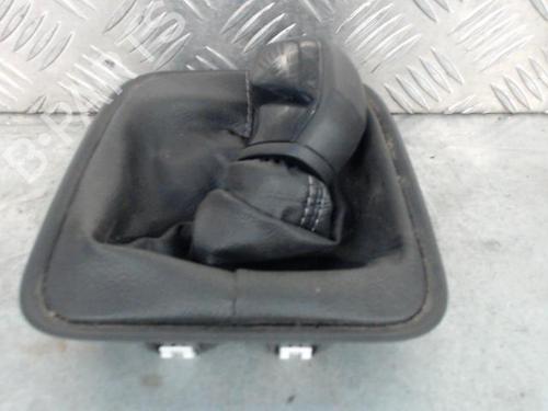 Used Shift knob Shift knob CITROËN C3 III (SX) 1.5 BlueHDi 100 (SXYHYP, SXYHTU) (102 hp) 23838434 23838434