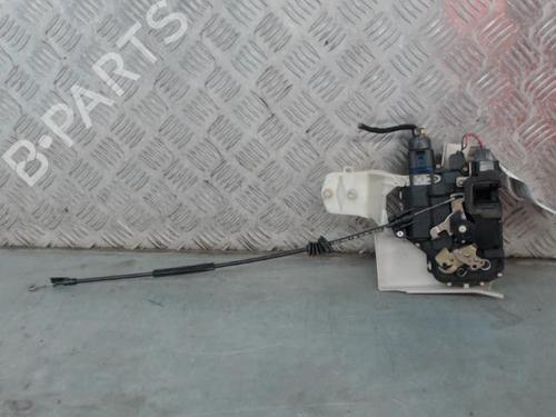 Cerradura puerta delantera izquierda VW POLO IV (9N_, 9A_) 1.4 TDI (75 hp) 27356537
