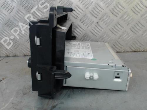 Bilradio RENAULT TWINGO III (BCM_, BCA_) 1.0 SCe 70 | BP23838788E6 