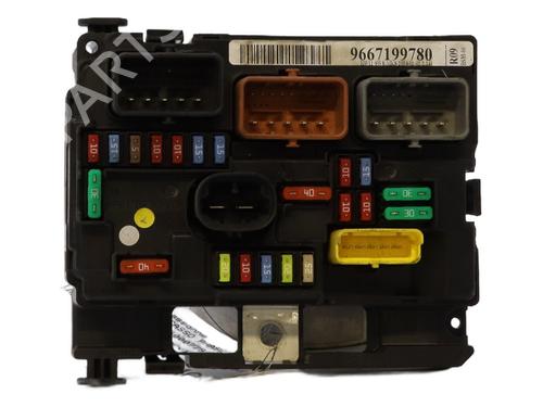 Fuse box CITROËN C3 Picasso (SH_) 1.6 HDi | BP29836874E1 - Image 5