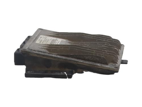 engine-control-unit-ecu-dacia-sandero-2008-40203572 main image