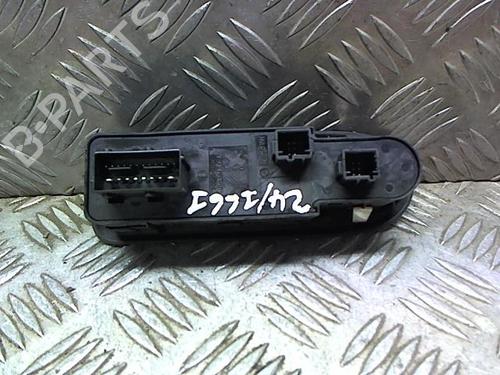 Left front window switch CITROËN C5 III Break (RW_) 1.6 HDi 110 | BP23051205I27 - Image 2
