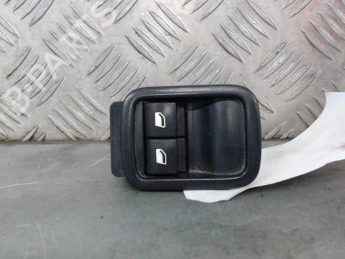 Left front window switch CITROËN C3 III (SX) 1.5 BlueHDi 100 (SXYHYP, SXYHTU) | BP25221196I27 - Image 1