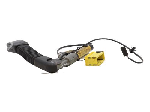 seat-buckle-bmw-x5-e53-2000-2001-2002-2003-2004-2005-2006-39648895 main image