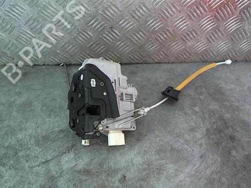 Used Front left lock AUDI A4 B8 Avant (8K5) 2.0 TDI (136 hp) 24884401