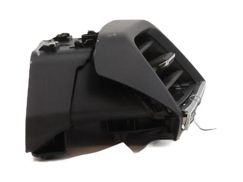 Used Air vent Air vent PEUGEOT 2008 II (UD_, US_, UY_, UJ_, UR_, UC_) 1.5 BlueHDI 130 (131 hp) 30909989 30909989
