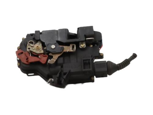 front-right-lock-audi-a4-b6-avant-8e5-2000-2001-2002-2003-2004-2005-32143770 main image