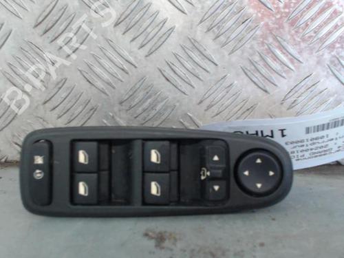 Left front window switch CITROËN C4 Grand Picasso I (UA_) 2.0 HDi 150 | BP28058919I27 