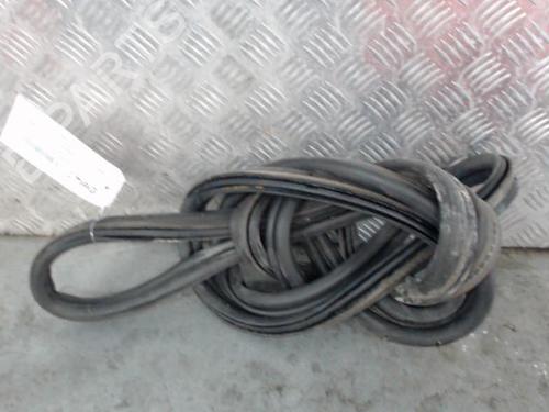 rubber-door-seal-citroen-c4-picasso-i-mpv-ud_-2006-2007-2008-2009-2010-2011-2012-2013-2014-2015-33615335 main image