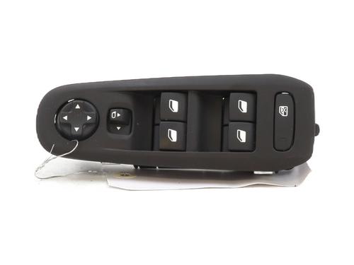 Used Left front window switch PEUGEOT 208 II (UB_, UP_, UW_, UJ_) e-208 (136 hp) 31051917