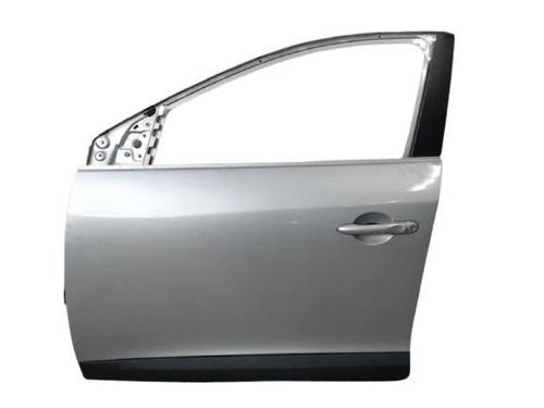 Used Right front door RENAULT MEGANE III Hatchback (BZ0/1_, B3_) 1.5 dCi (106 hp) 23048480