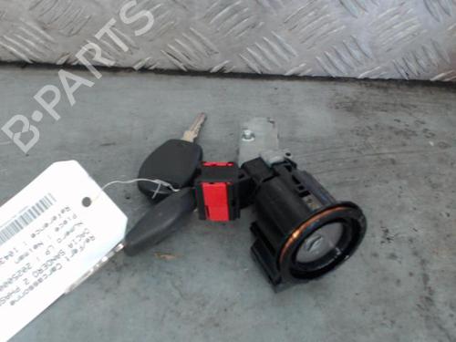 Used Ignition barrel Ignition barrel DACIA SANDERO II TCe 90 (B8M1, B8MA, B8AC) (90 hp) 24939563 24939563