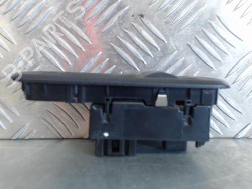 Left front window switch FORD FIESTA VI (CB1, CCN) 1.6 TDCi | BP23838218I27 