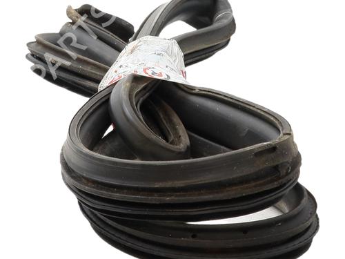 rubber-door-seal-mini-mini-r56-2005-2006-2007-2008-2009-2010-2011-2012-2013-2014-34041711 main image