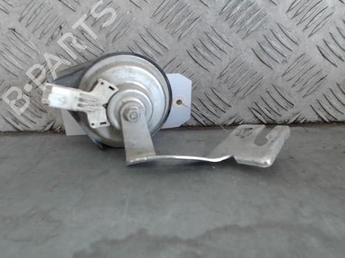 Used Horn Horn PEUGEOT 308 II (LB_, LP_, LW_, LH_, L3_) 1.6 BlueHDi 120 (120 hp) 28531465 28531465