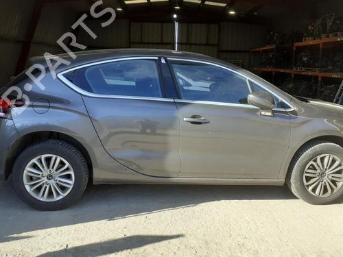 Left front door CITROËN DS4 (NX_) 1.6 BlueHDi 120 | BP32296224C2