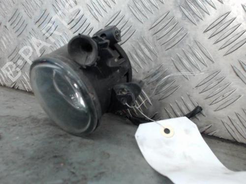 Right front fog light MERCEDES-BENZ C-CLASS (W204) C 200 CDI (204.007, 204.006) | BP25251816C31 