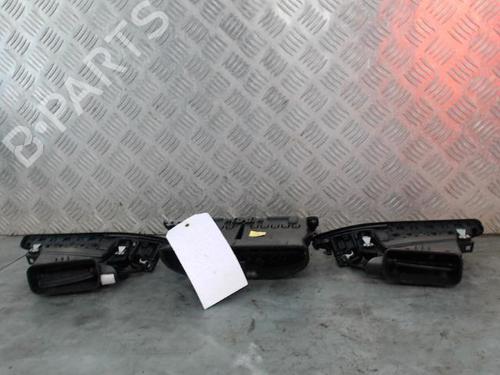 Air vent PEUGEOT 208 I (CA_, CC_) 1.6 HDi | BP26153377I21 