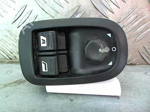 Used Left front window switch PEUGEOT 206 Hatchback (2A/C) 1.6 16V (109 hp) 23052769