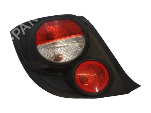 Used Right taillight CHEVROLET AVEO Saloon (T300) 1.2 (86 hp) 29541495