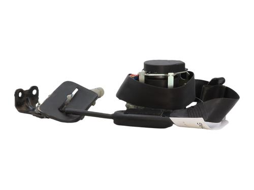 front-right-seatbelt-renault-megane-iii-hatchback-bz01_-b3_-2008-36151163 main image