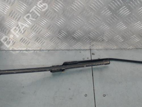 front-windshield-wiper-arm-citroen-c3-iii-sx-2016-23838432 main image