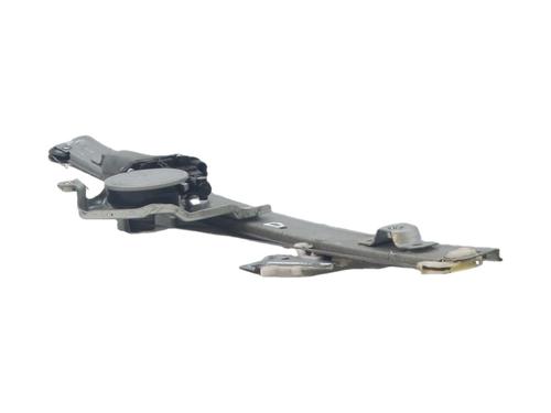 Used Front right window mechanism Front right window mechanism SUZUKI GRAND VITARA II (JT, TE, TD) 1.9 DDiS All-wheel Drive (JT419, TD44, JB419WD, JB419XD,... (129 hp) 39751001 39751001