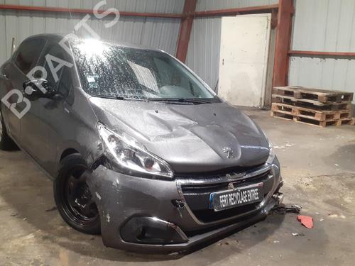 Used Parts PEUGEOT 208 I (CA_, CC_) 1.5 BlueHDI 100 4618275