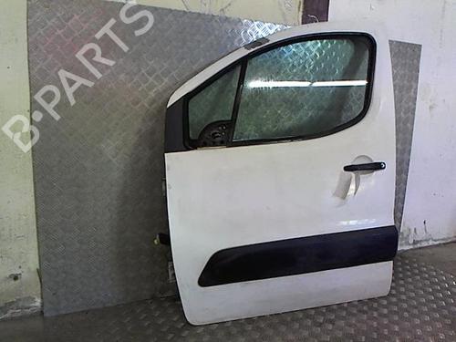 Used Left front door Left front door 23051862 23051862