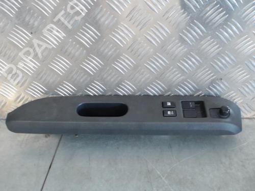 Used Left front window switch OPEL AGILA (B) (H08) 1.2 (F68) (94 hp) 23050748