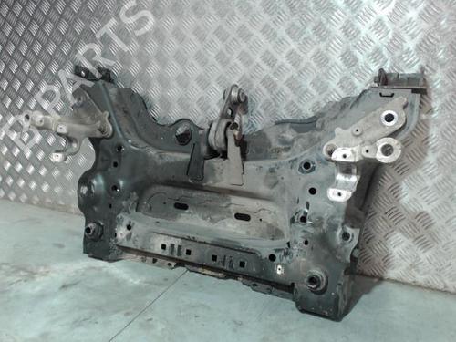 subframe-renault-megane-iv-hatchback-b9amn_-2015-30634332 main image