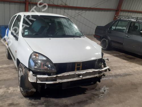 Used Parts RENAULT CLIO II Hatchback Van (SB0/1/2_)    4555217
