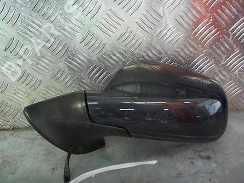 Used Left mirror PEUGEOT 407 (6D_) 2.0 HDi 135 (6DRHRH, 6DRHRE, 6DRHRG, 6DRHRJ) (136 hp) 23251426