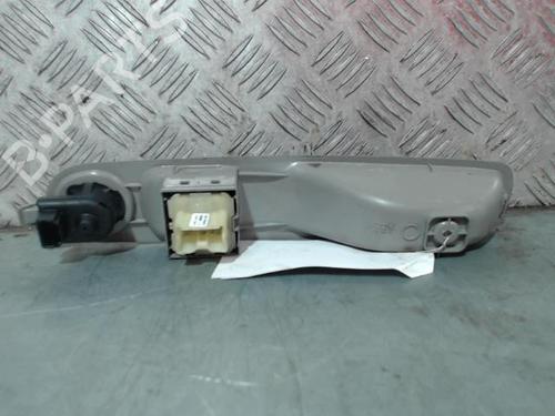 Used Left front window switch Left front window switch RENAULT ZOE (BFM_) ZOE (92 hp) 30595538 30595538