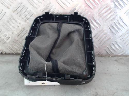 Used Shift knob Shift knob VW GOLF V (1K1) 1.9 TDI (105 hp) 24525095 24525095