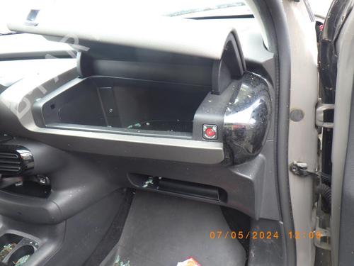 Tailgate CITROËN C4 CACTUS 1.2 VTi 82 | BP39215600C6 - Image 13