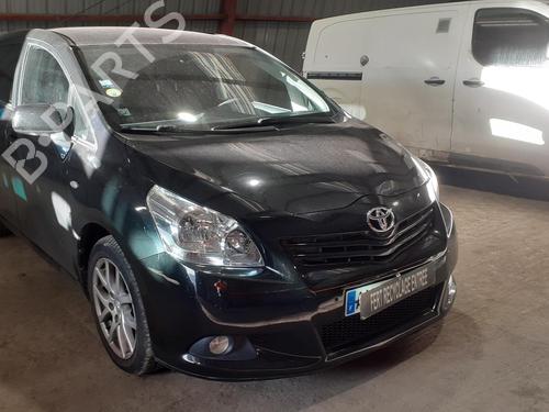 Pièces Détachées Usagées TOYOTA VERSO (_R2_) 2.0 D-4D (AUR20_, AUR20R) (126 hp) 4422153