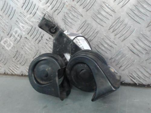 Horn PEUGEOT 5008 (0U_, 0E_) 1.6 HDi | BP27374674E13 