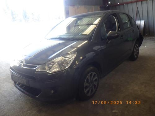 Headrest CITROËN C3 II (SC_) 1.6 BlueHDi 100 | BP30176094I31