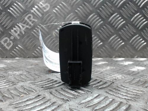 Used Left front window switch OPEL CORSA D (S07) 1.3 CDTI (L08, L68) (75 hp) 23048651