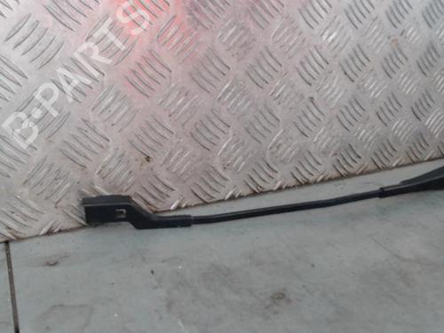Used Front windshield wiper arm Front windshield wiper arm 25156983 25156983
